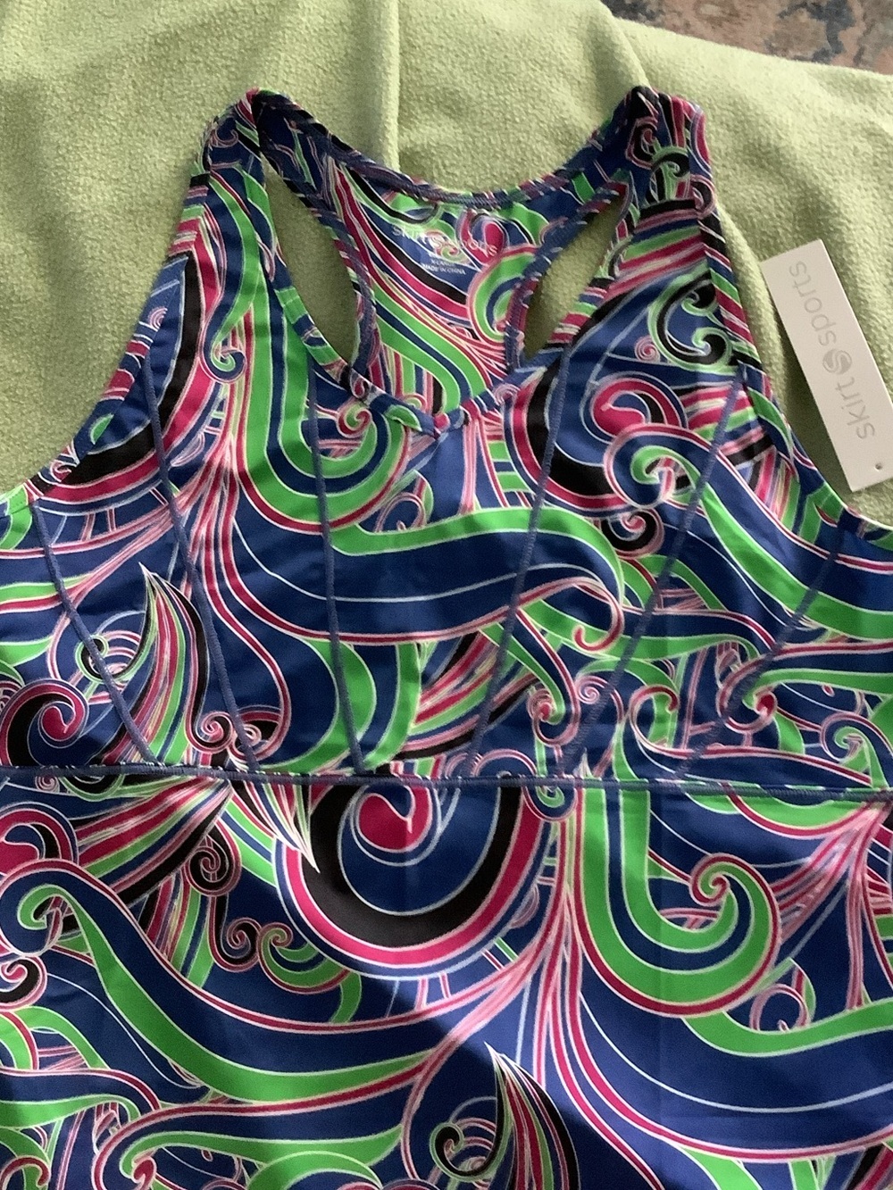 SkirtSports Eclipse Tank Top NWT